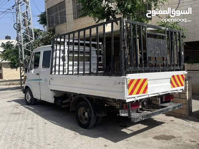 مرسيدس 410
