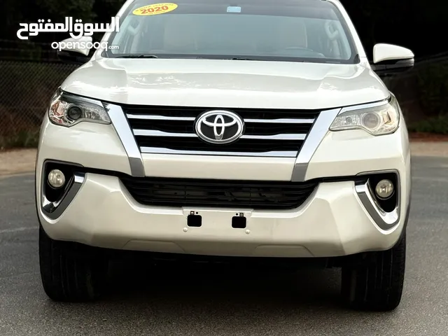 Used Toyota Fortuner in Sharjah
