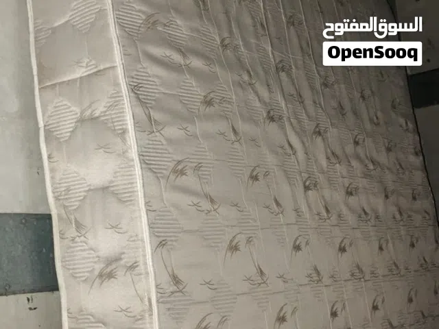 فرشه زنبرك نظيفه للبيع قياس 200*170*25