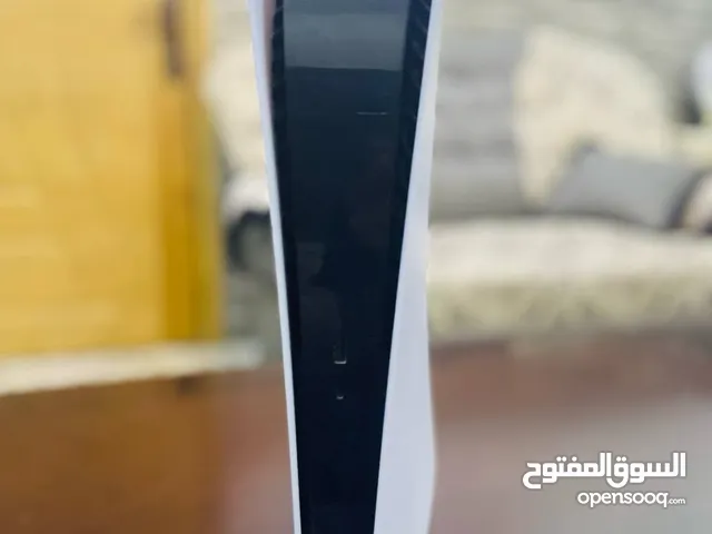 بلايستيشن 5 ديجتال كامل مع كل الكوابل للبيع