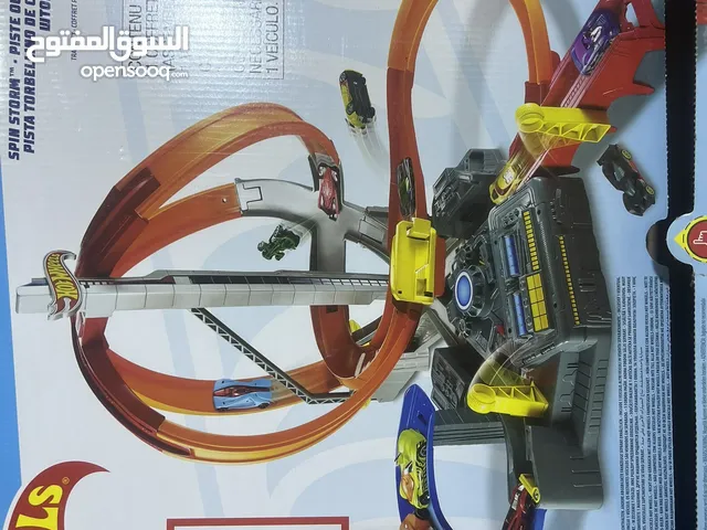 �  للبيع: لعبة هوت ويلز Spin Storm Track Set – شبه جديدة  بسعر مغري جدا