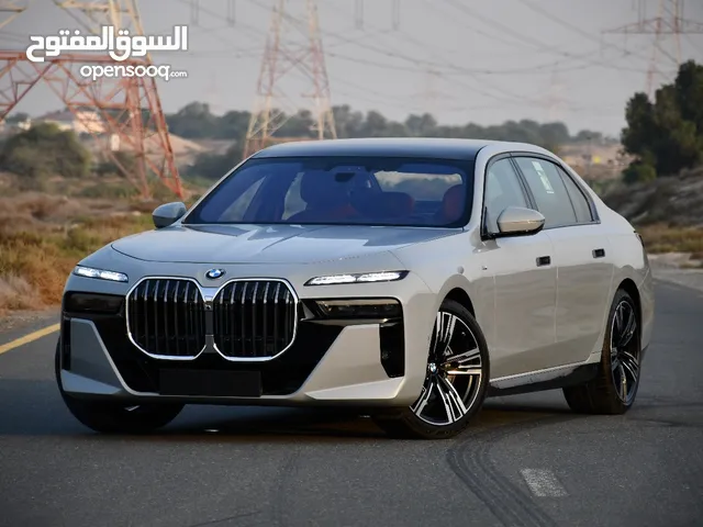 BMW 735i M KIT موديل 2026