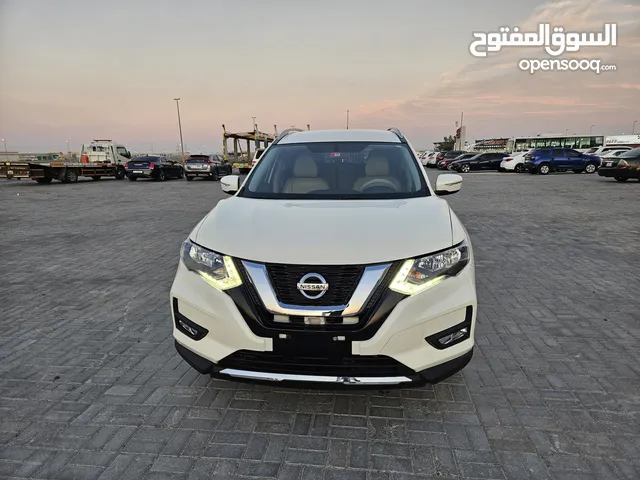 Nissan x trail model 2015 gcc full auto good condition very nice car everything perfect