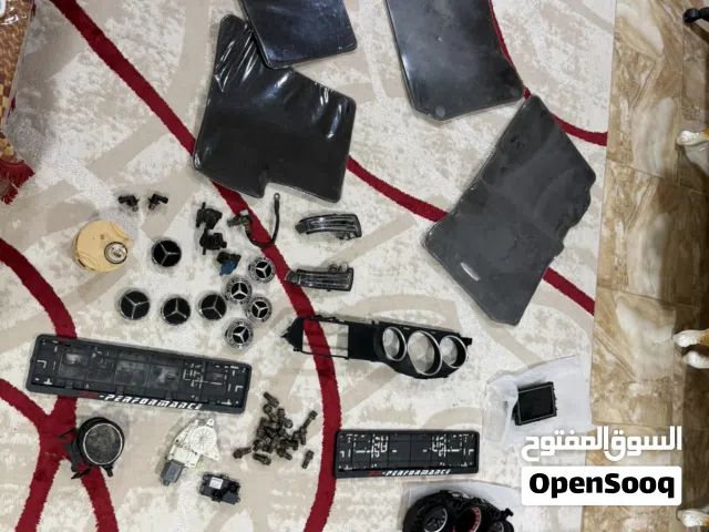 اغراض مرسيدس سي 300 2010/2014 اقرا تفاصيل الاعلان