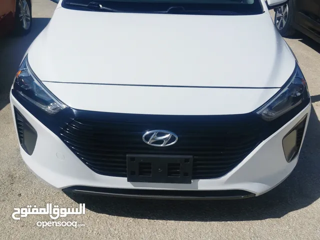 تملكها بمبلغ 2700 دينار ايونيك هايبرد 2019