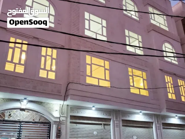 عمارة فاخرة للبيع بسعر مناسب في أرقى أحياء صنعاء بيت بوس المثلث الذهبي أربعة أدوار وبدروم وعمل متتاز