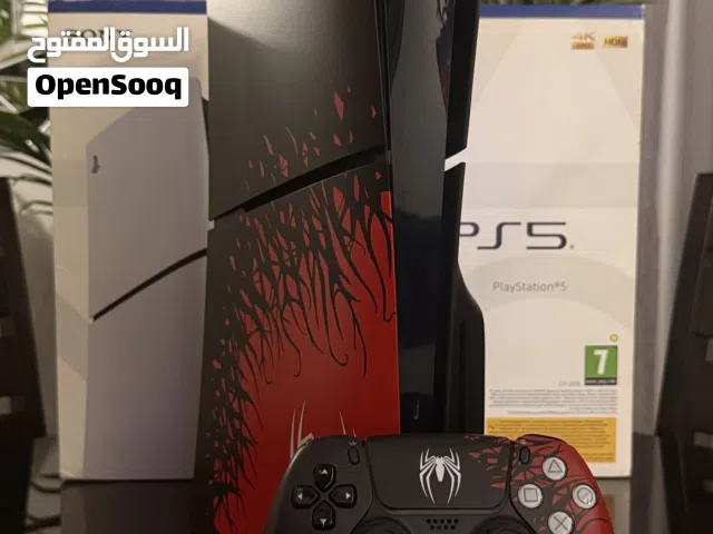 Play station 5 slim disc edition بحاله الوكالة والجديد