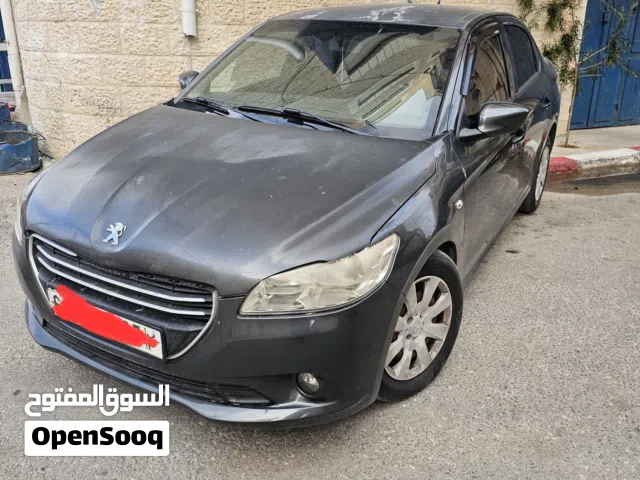 2016, بيجو, 301, Active