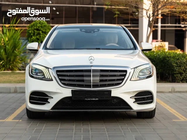 Sedan Mercedes Benz in Muscat