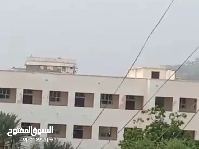 140 m2 3 Bedrooms Apartments for Rent in Aden Crater