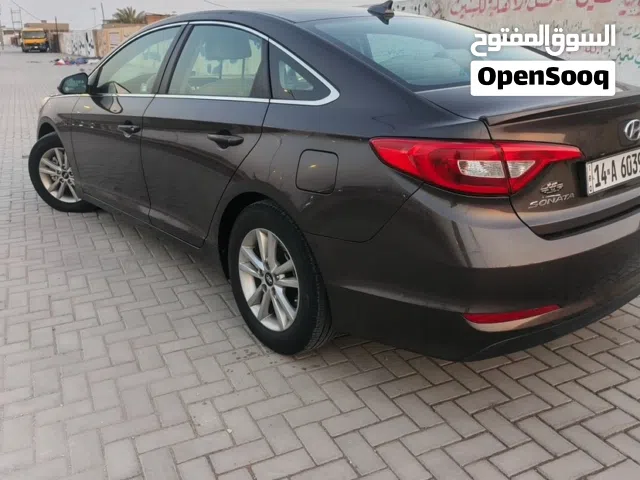 2017 هيونداي سوناتا SE