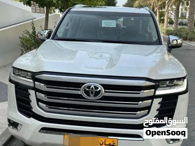 2023 تويوتا لاند كروزر VX