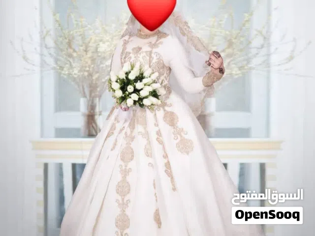 فستان زفاف هند ميد