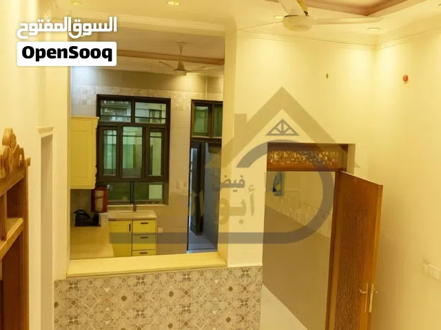 دار حديث سكني للايجار في منطقة السنيدية