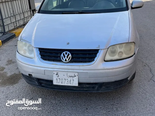 Used Volkswagen Touran in Misrata