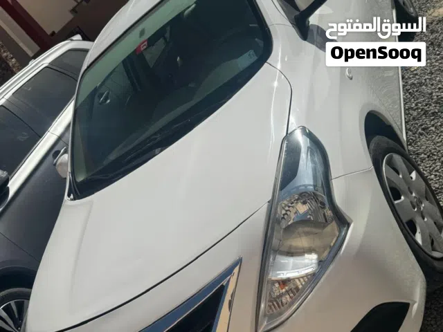 2022 نيسان صني SV