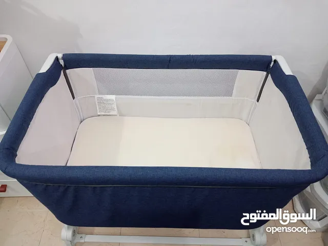 Baby crib with free pillow