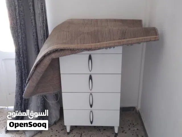 أثاث مكتبي