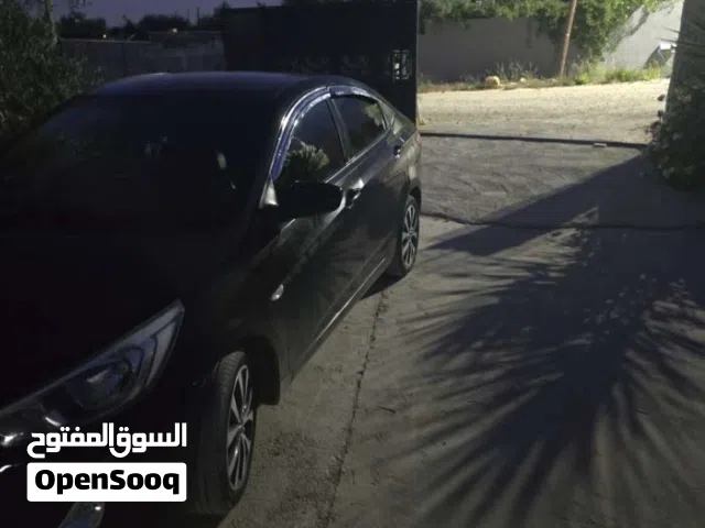 2016 Hyundai Accent Standard