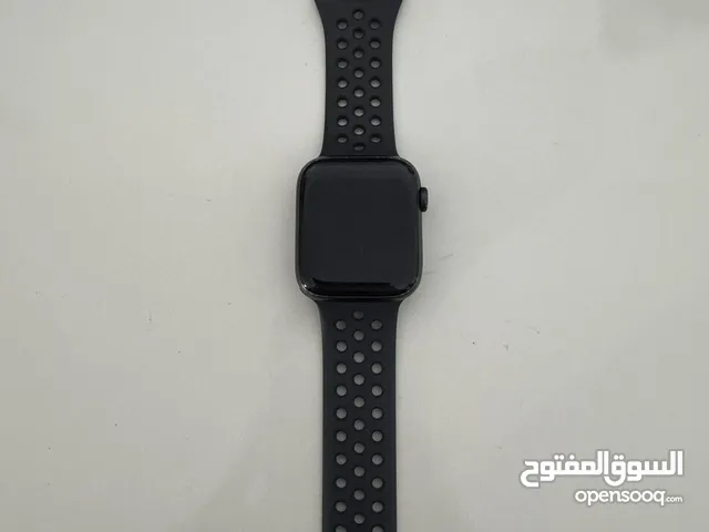 Apple watch SE Nike edition  ساعة ابل اس اي نسخة النايك