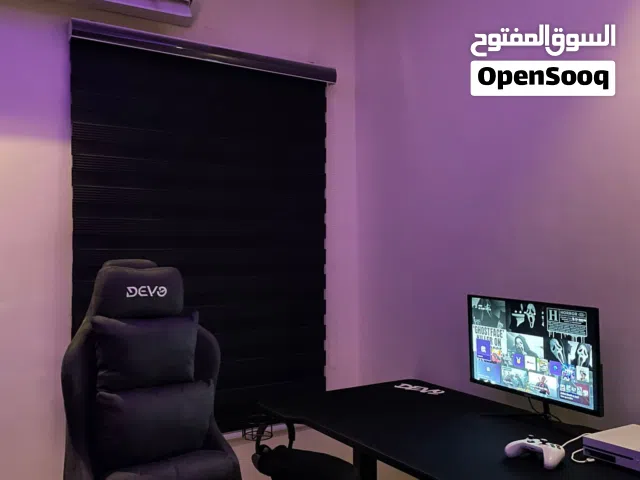 شاشة 165hz + طاولة إلكترونية