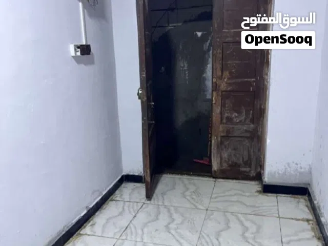 400 m2 More than 6 bedrooms Townhouse for Sale in Basra Abu Al-Khaseeb