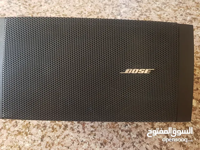 سماعات Bose عدد 9 مع كامل معداتهم