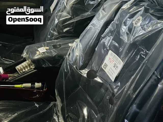 لايلون كشنات متوفر الشفاف والضبابي علامه مو بدون علامه الاصلي فقط لجميع السيارات ال5 راكب وال7 راكب