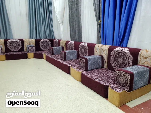 مجلس حالي قوي وسعره منااااسب مرررره افرش وعيد