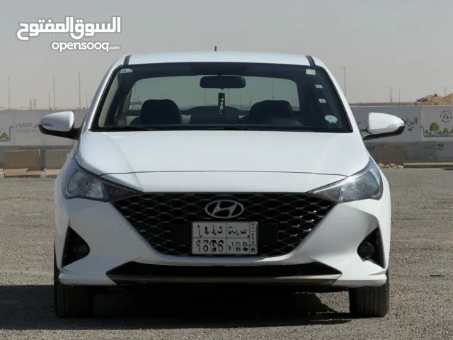 2023 Hyundai Accent Standard