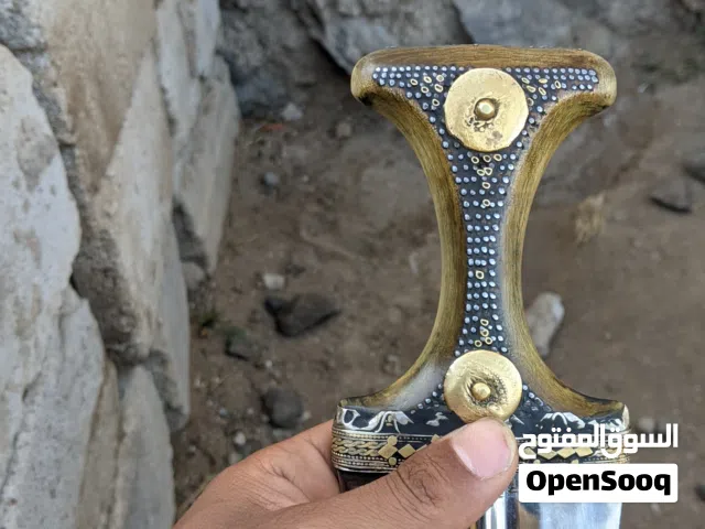 جنابي للبيع بسعار مناسبة