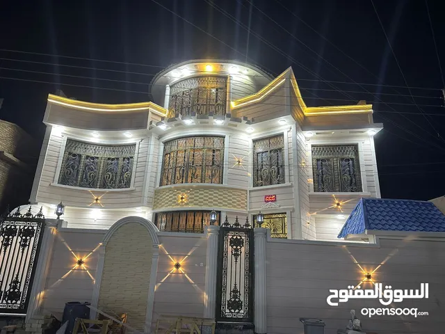 350m2 More than 6 bedrooms Townhouse for Sale in Basra Al-Rafedain