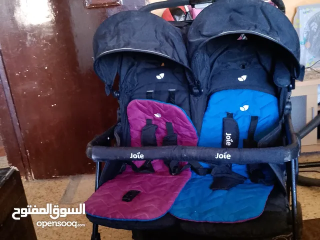 عربة اطفال توينز ماركة joie