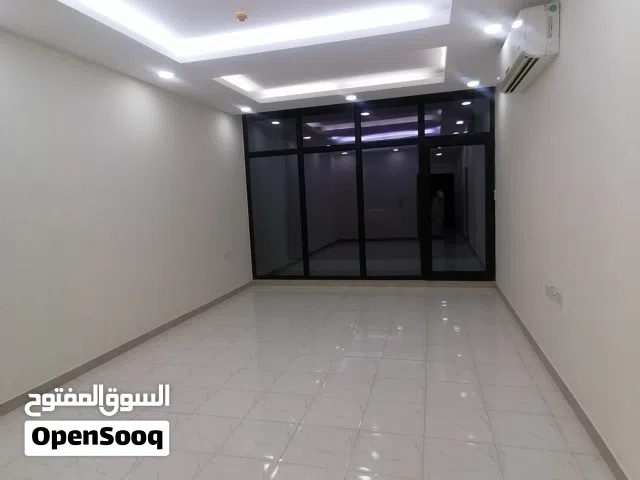 110 m2 2 Bedrooms Apartments for Rent in Muharraq Hidd