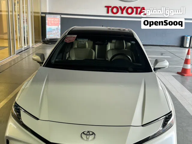2025 Toyota Camry GLE