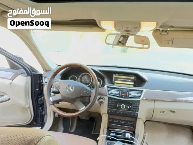 2010 مرسيدس بنز الفئة-E E 550