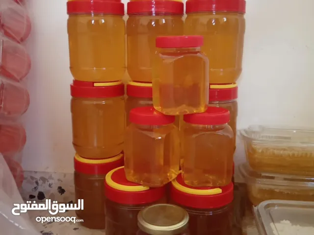 من الخلية مباشرة  عسل طبيعي بطعم أصلي