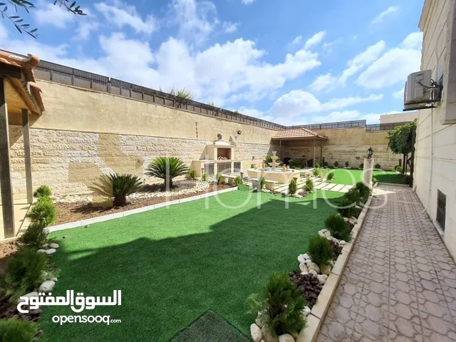 800 m2 More than 6 bedrooms Villa for Sale in Amman Naour