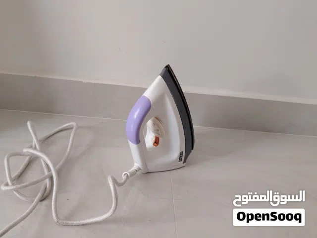 Usha cloth ironing macine
