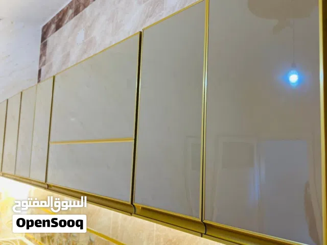 مصنع البيت المعمور لخدمات النوافذ والابواب ودواليب المطابخ والسرانتي والصندوق والزجاج