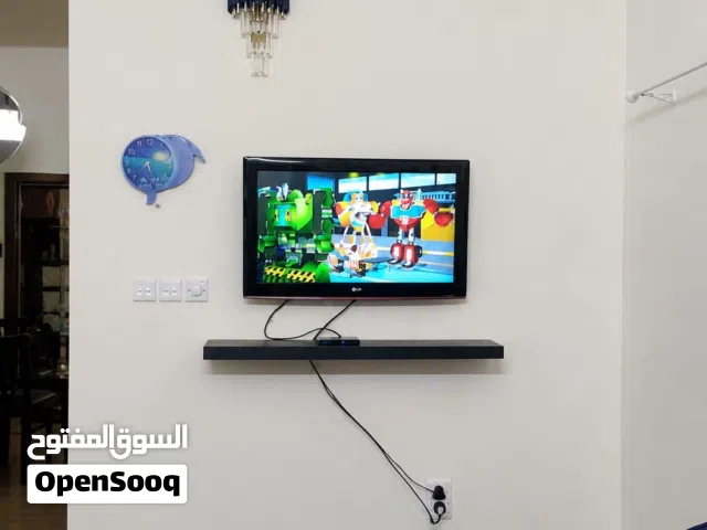 FOR SALE – LG 32-INCH LED TV