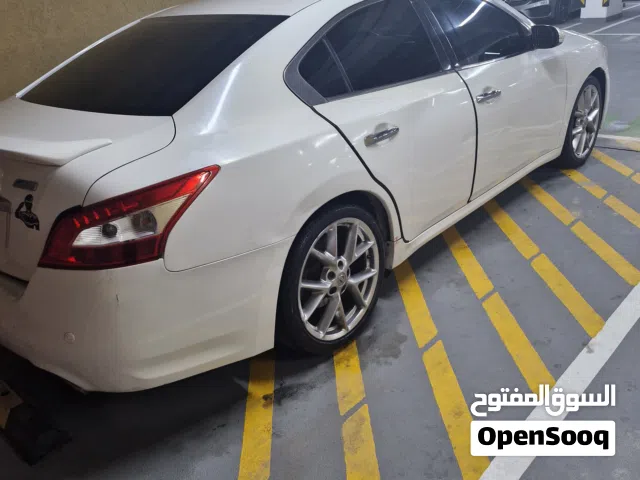 Used Nissan Maxima in Dubai