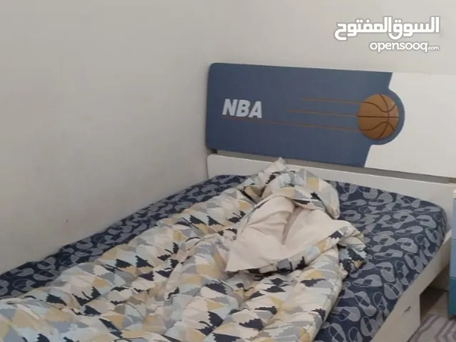 سرير عدد 2. للبيع. 100