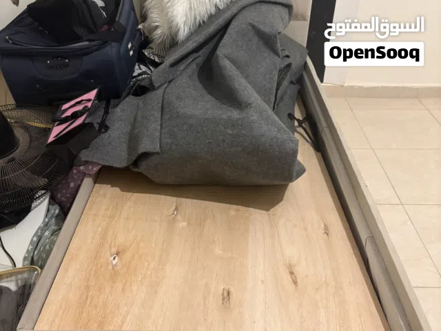 عدد 2 تخت شبه جديد