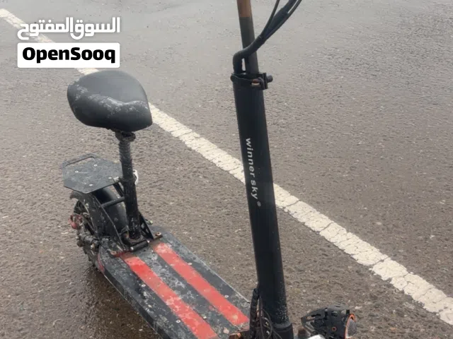 سكوتر للبيع نظيف مايعاني من شي