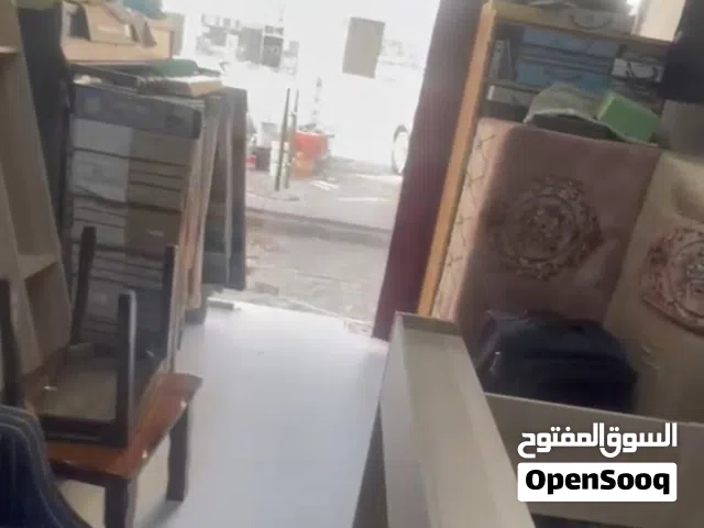 للتنازل 3 محلات