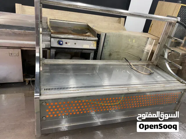 للبيع ثلاجة تبريد للفواكه أغراضها كامله
