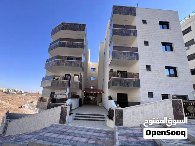 شقه ارضيه فاخره ثلاث مداخل في طبربور خلف صاله ليالي الشرق