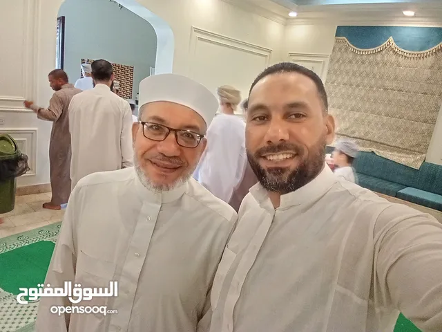 محفظ قران كريم وتعليم قواعد التجويد وعلوم القران والسيرة النبوية والاحاديث والخلق