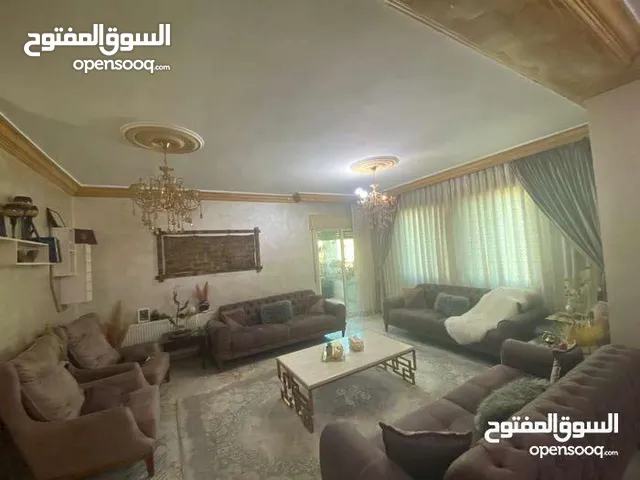 245 m2 4 Bedrooms Apartments for Sale in Amman Khalda